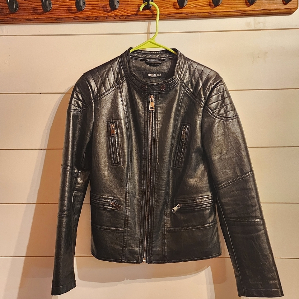 KENNETH COLE Womens Vegan Leather Moto Jacket - Black